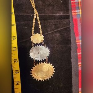 Unique Vintage 3-tier Metalic Necklace